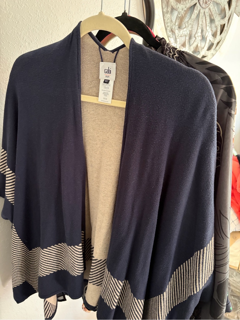 Cabi Navy & Cream Open-Front Women's Reversible Sweater Wrap